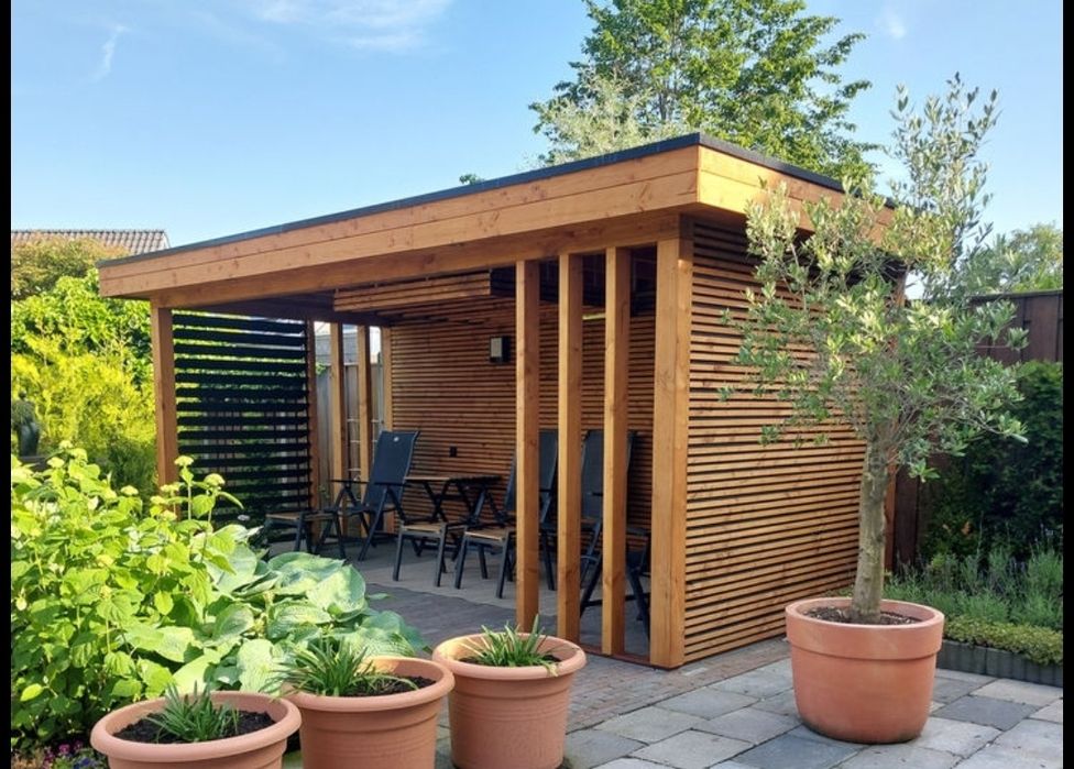 Vindem terase foisoare pergole din lemn