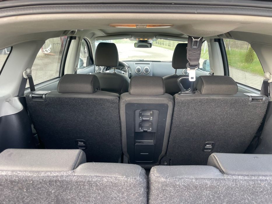 Mașina SUV Qashqai+2 4x4, 1598 cm3, 260.000 km, 2012