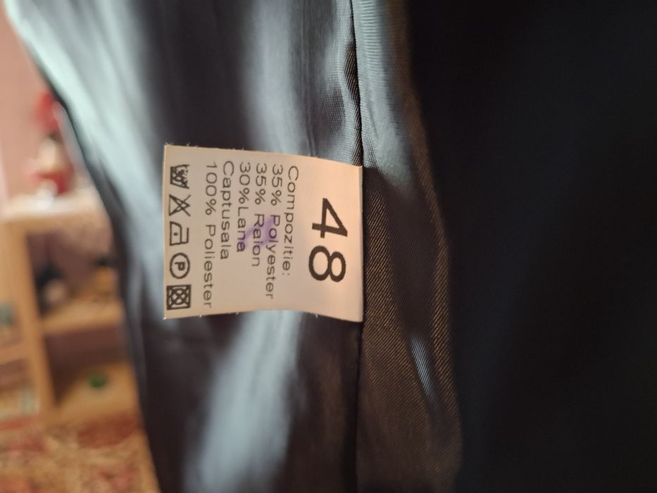 Costum bărbați mărimea 48