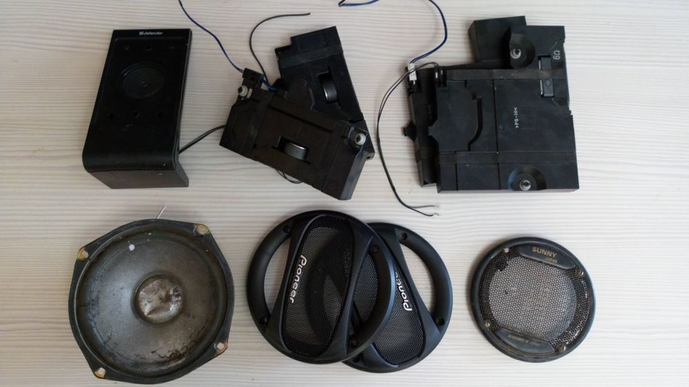 Динамики, сетки, магниты, колонки