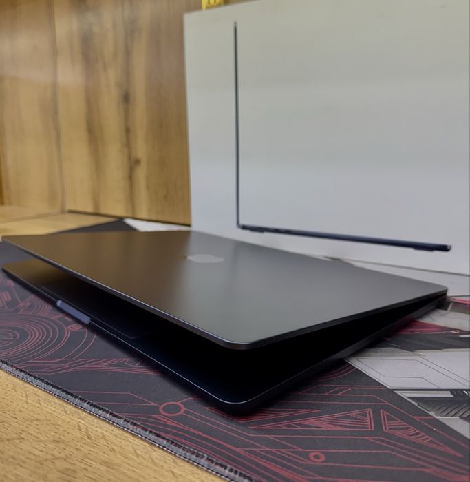 Macbook Air M3 15inch 100% Емкость