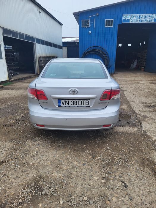 Se vinde Toyota Avensis