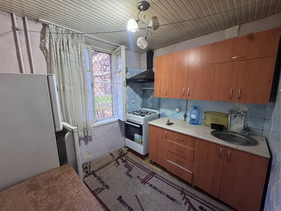 1/2/2 Миробод метро Космонавт Цум