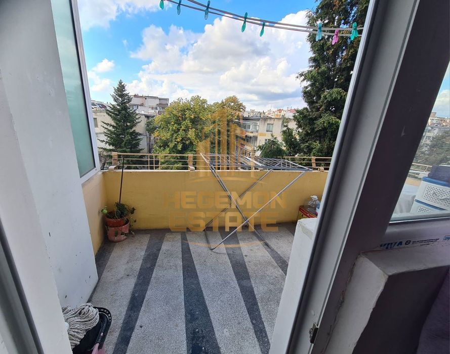 Продава се Тристаен апартамент в Варна, Левски - 68 кв.м за 2758 €/кв.м - Снимка #3