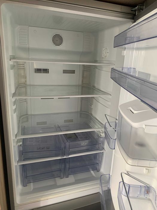 Combină frigorifica BEKO (produs personal utilizat)