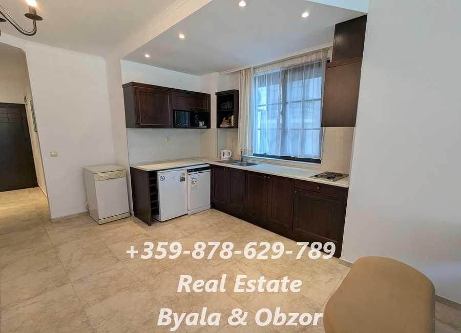 Продава се Тристаен апартамент в Обзор - 117 кв.м за 812 €/кв.м - Снимка #9