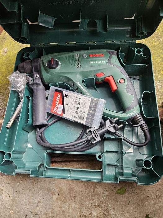 Bormașina Bosch PBH 2100RE