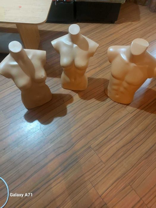 продавам манекени