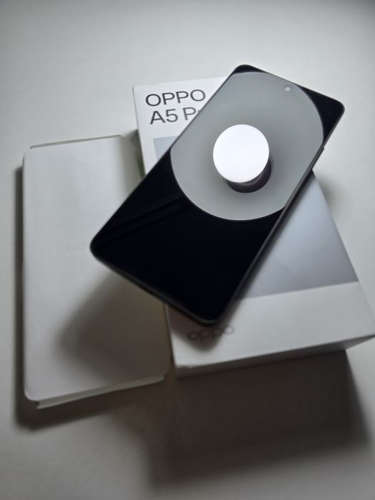 Telefon Oppo A5 Pro 5G