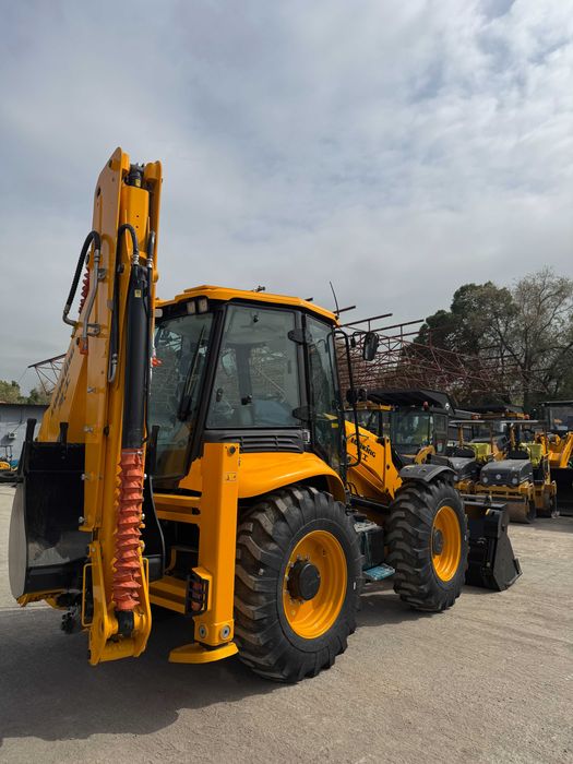 Продажа новых Экскаватор-погрузчик 3 в 1 Lonking 84C 2025 г. 1,4 м³