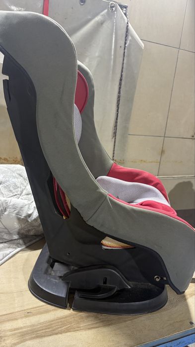 Продам автокресло