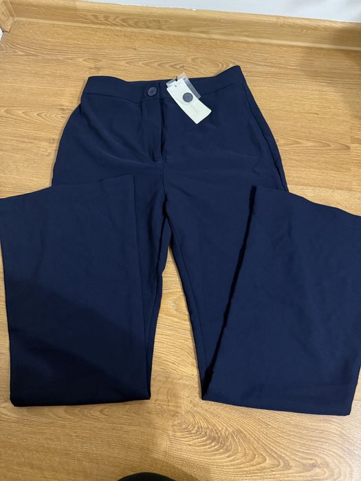 Дамски официален широк панталон