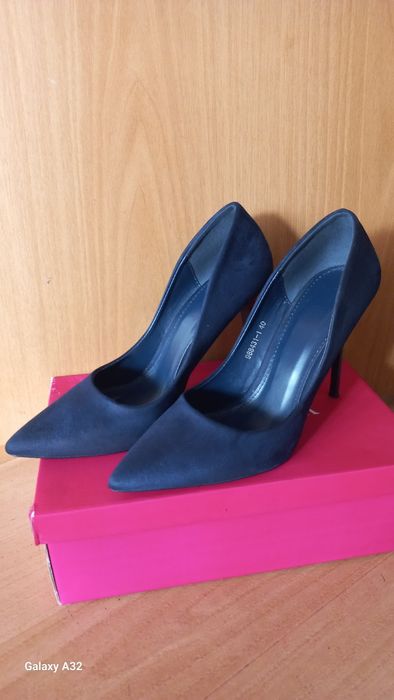 Продаётся туфли в отличном состоянии