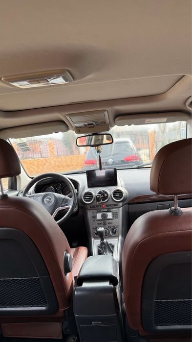 Opel Antara 2.0 /diesel 4x4 , 3900 € negociabil(stare buna)