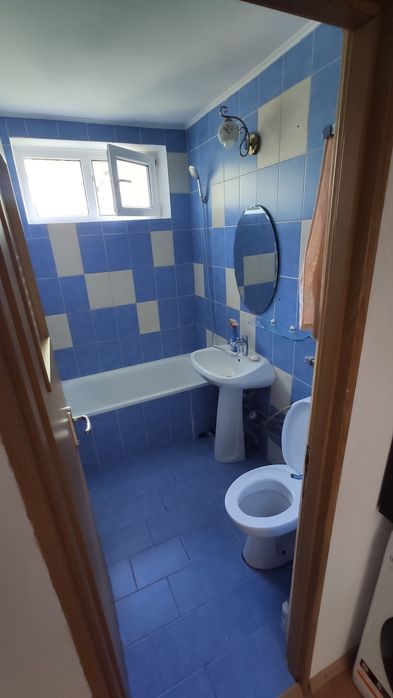 Închiriez apartament 2 camere semidecomandat Marchian