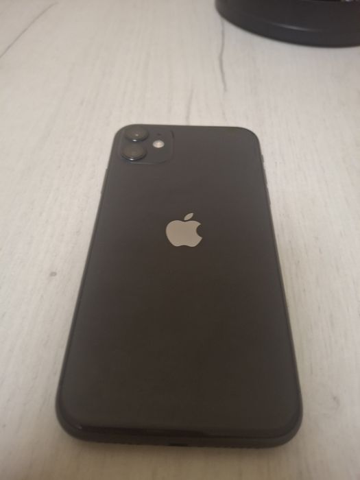 IPhone 11 ,64 gb