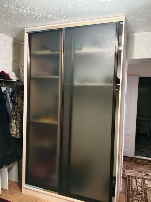 Шкаф в прихожую купе