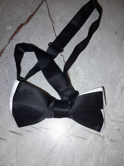 Отдам галстук бабочка