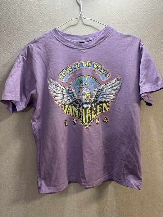 Тениски от 5 до 15 лева