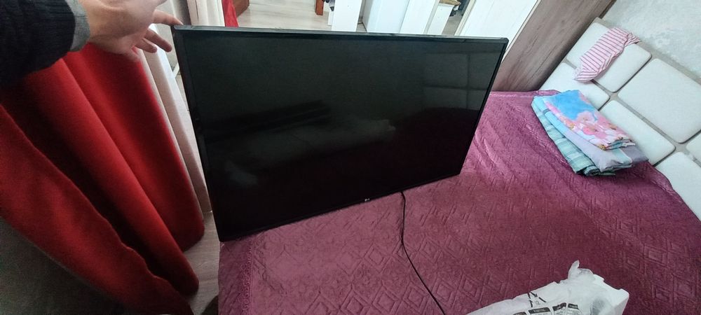 Телевизор  продам