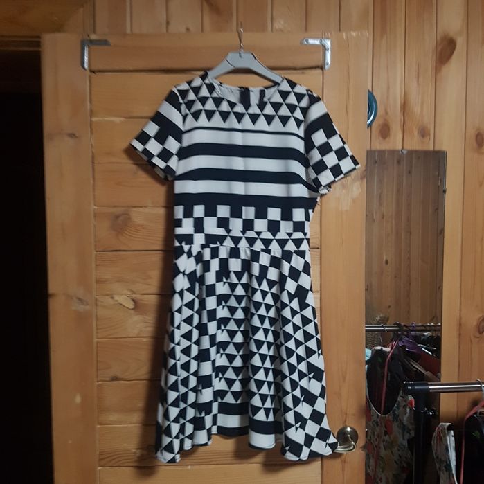 Продам женские вещи дешево