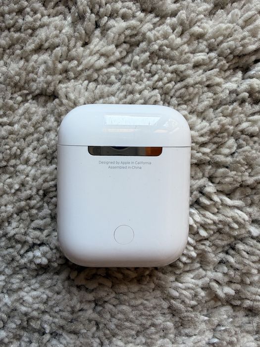 Apple wireless airpods 2