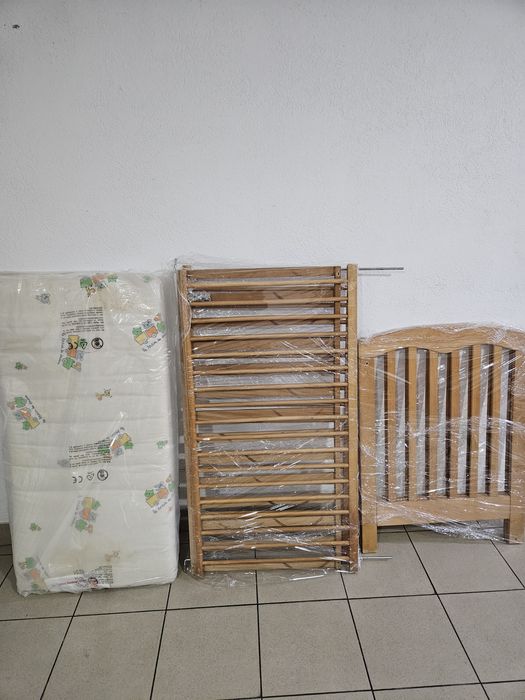 Patut copil lemn cu saltea cocos