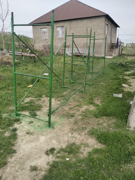 Леса 8 7 7 1 6 4 0 0 2 9 2