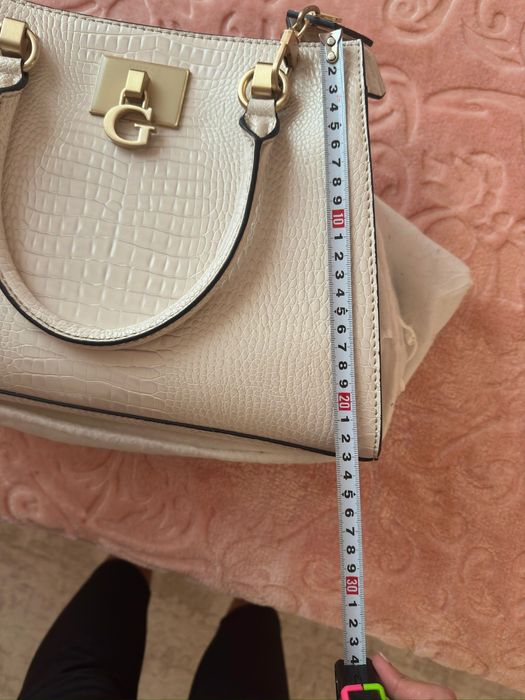 Guess-оригинална чанта