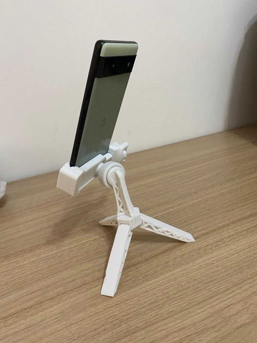 Трипод для телефона или планшета