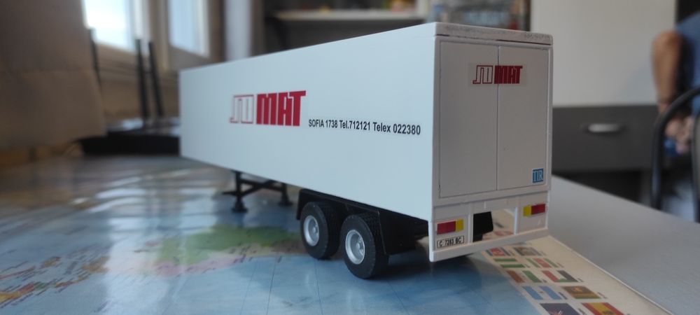 Метални модели  мащаб 1:50