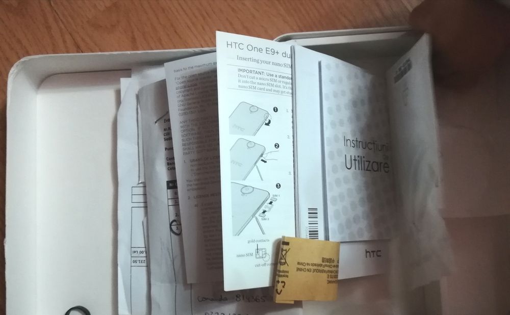 Incarcator original+ cutie full box cu accesorii mobil HTCe9+ plus