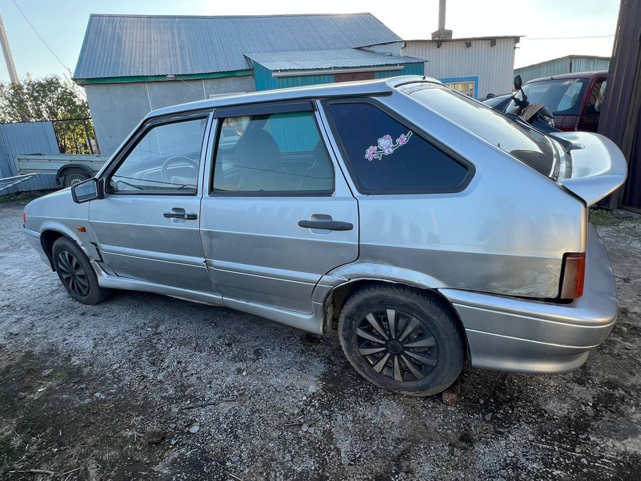 Продам ваз 2114.