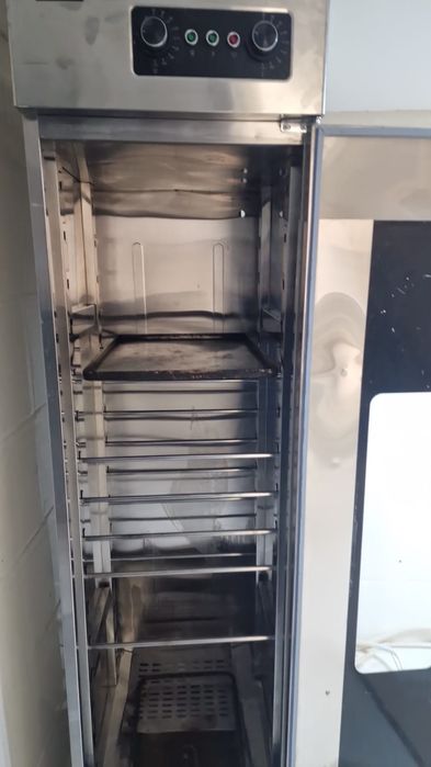 Пароконвектомат, паровая печ