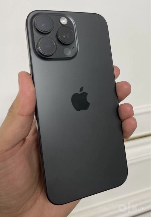 Iphone 16pro max black titanium