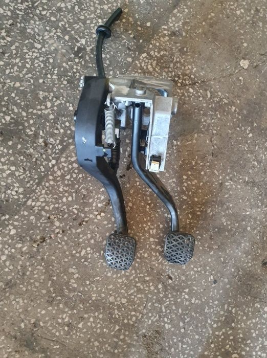 Pedalier pedale cutie manuala BMW F20 F30 F31 F32 F34 F36 volan stanga