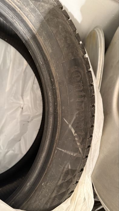 Шины Continental 245/45 R18 100T