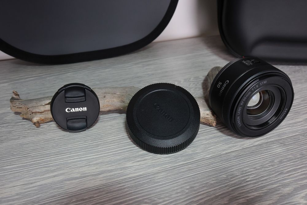 Canon RF 50mm f1.8 STM