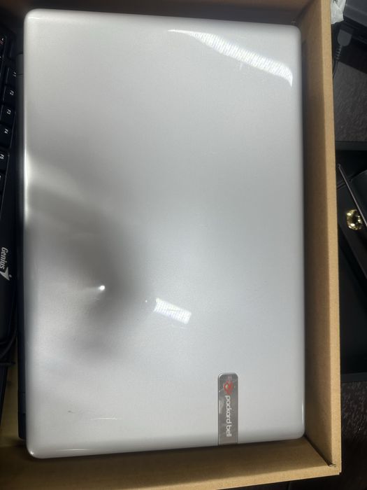 Продается ноутбуки старые