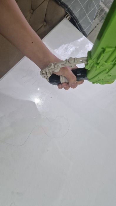 Игрушечный автомат nerf zombi strike