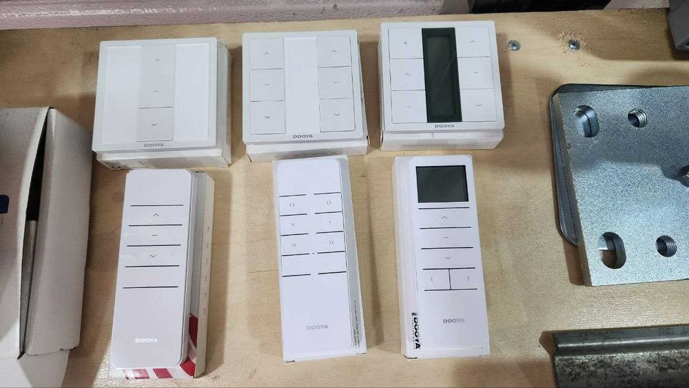 Пульты для рольставни многоканальные. Установка