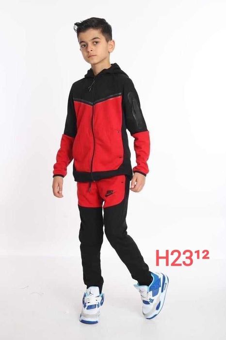 Детски екипи за момче