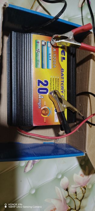 Аккумулятор Зарядчик