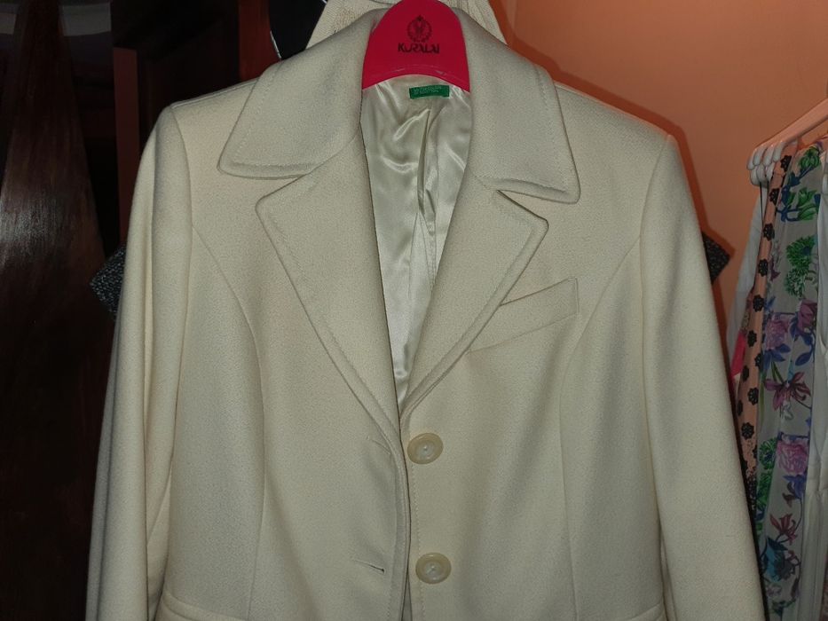 Пальто Белое Шикарное