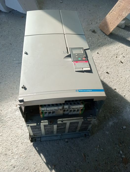 Convertizor frecventa