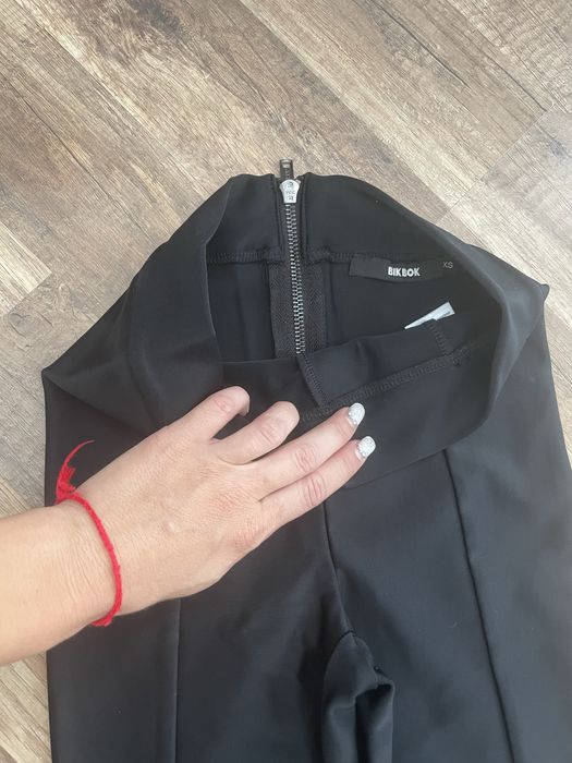 Оформящ клин по тялото