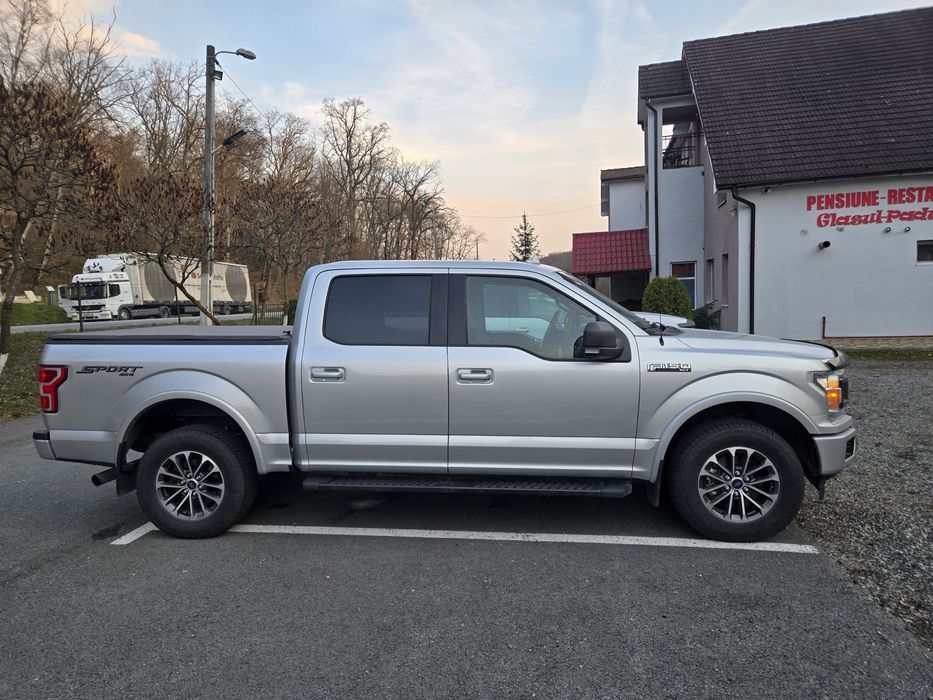 FORD F150 2.7 ecoboost 4x4 Canada