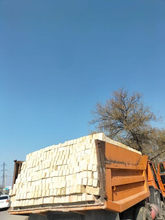 Охангарон ва янгийол  пишкан ва хом гиштларни йетказиб берамиз