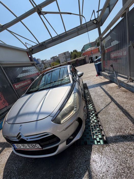 Citroen DS5 2012