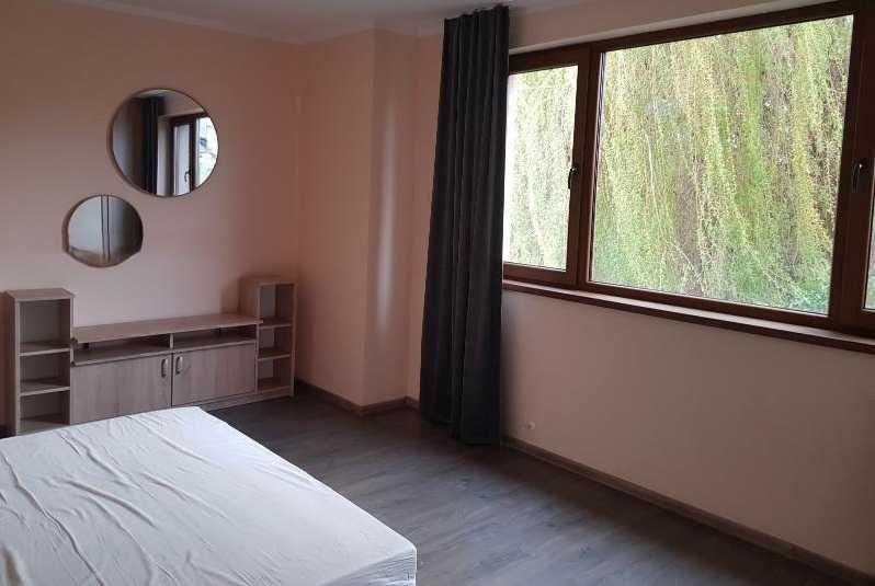 Дава се под наем Тристаен апартамент в София, Иван Вазов - 85 кв.м за 525 € - Снимка #4